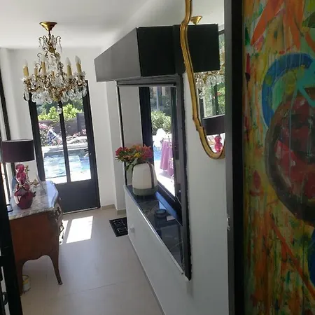 Apartment Escale